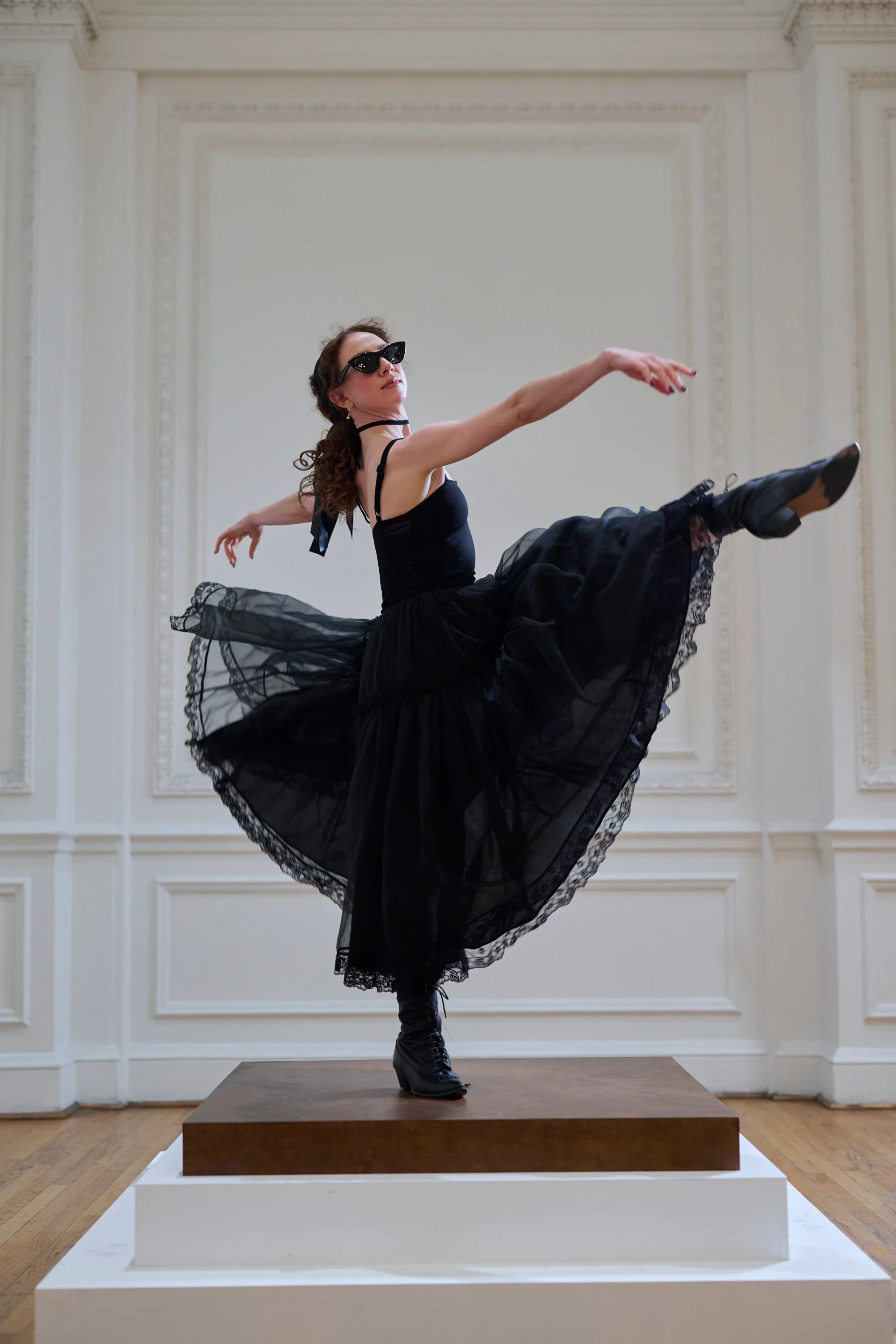 The Black Swan French Ballet Tutu - Image 3