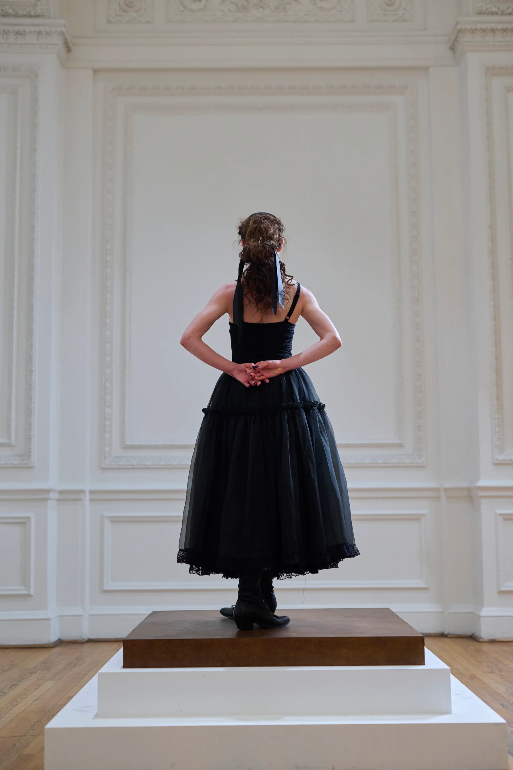 The Black Swan French Ballet Tutu - Image 7