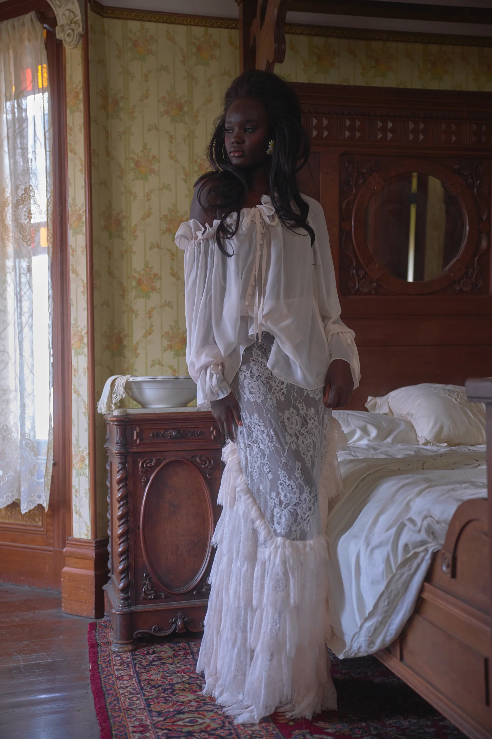 The Silk Blush Shakespeare Blouse - Image 3