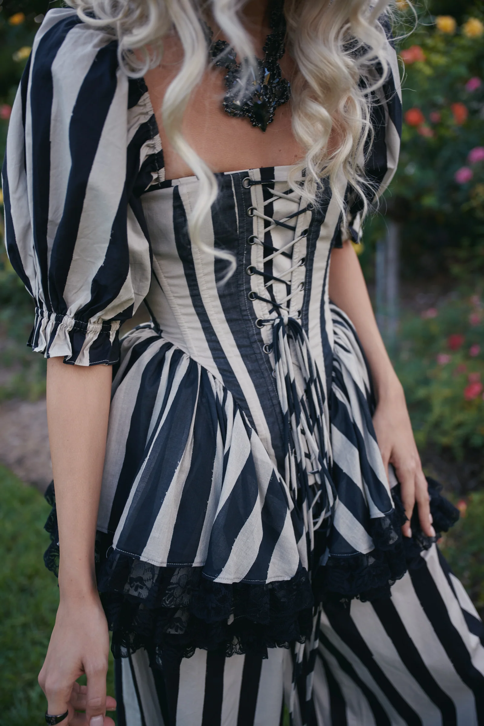 The Buccaneer Victorian Corset - Image 13