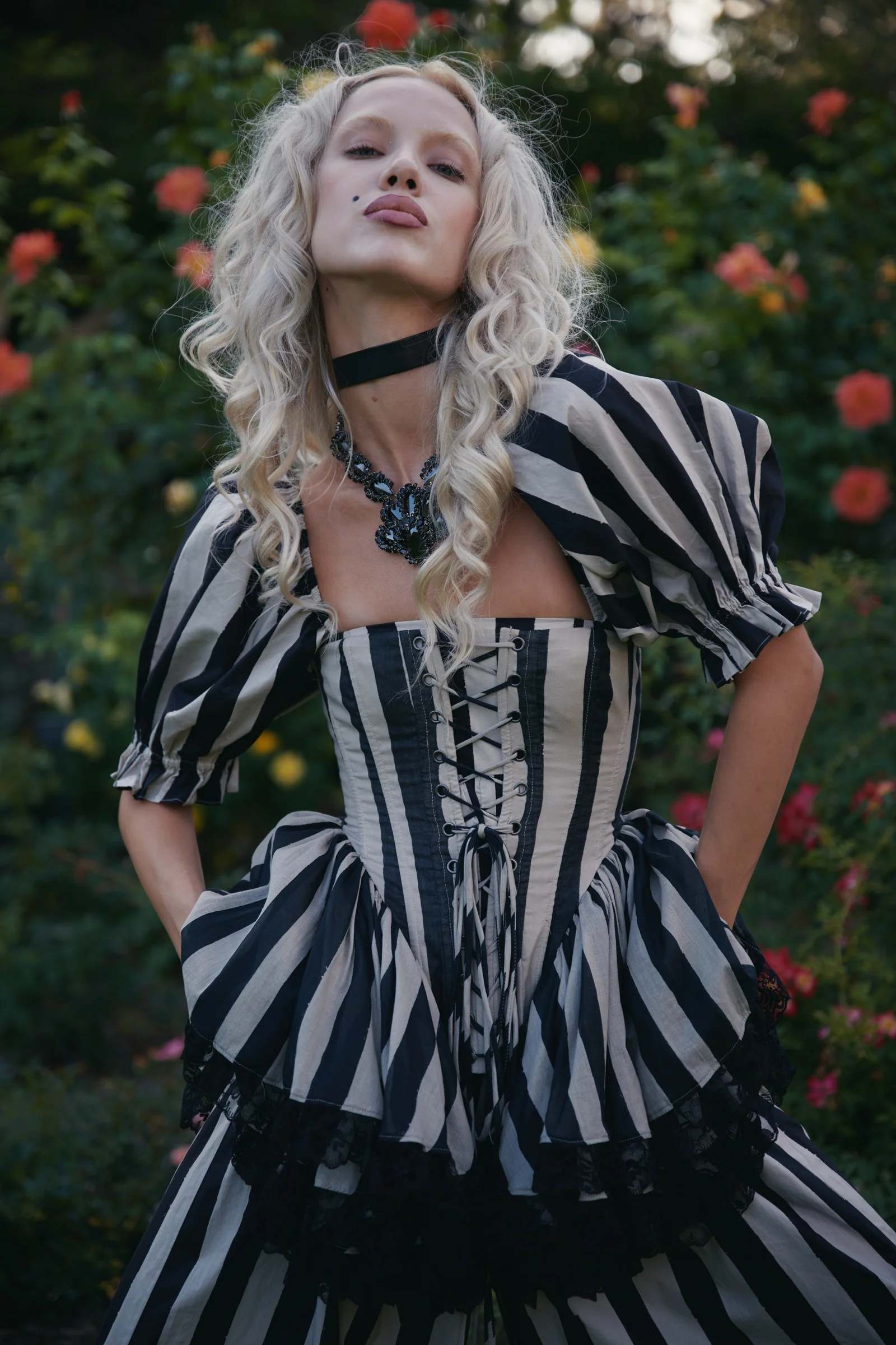 The Buccaneer Victorian Corset - Image 15