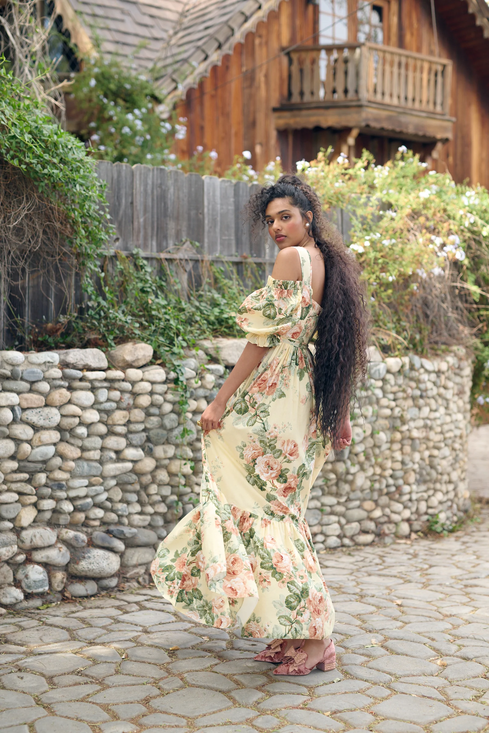 The Butter Rose Soft Corset - Image 16