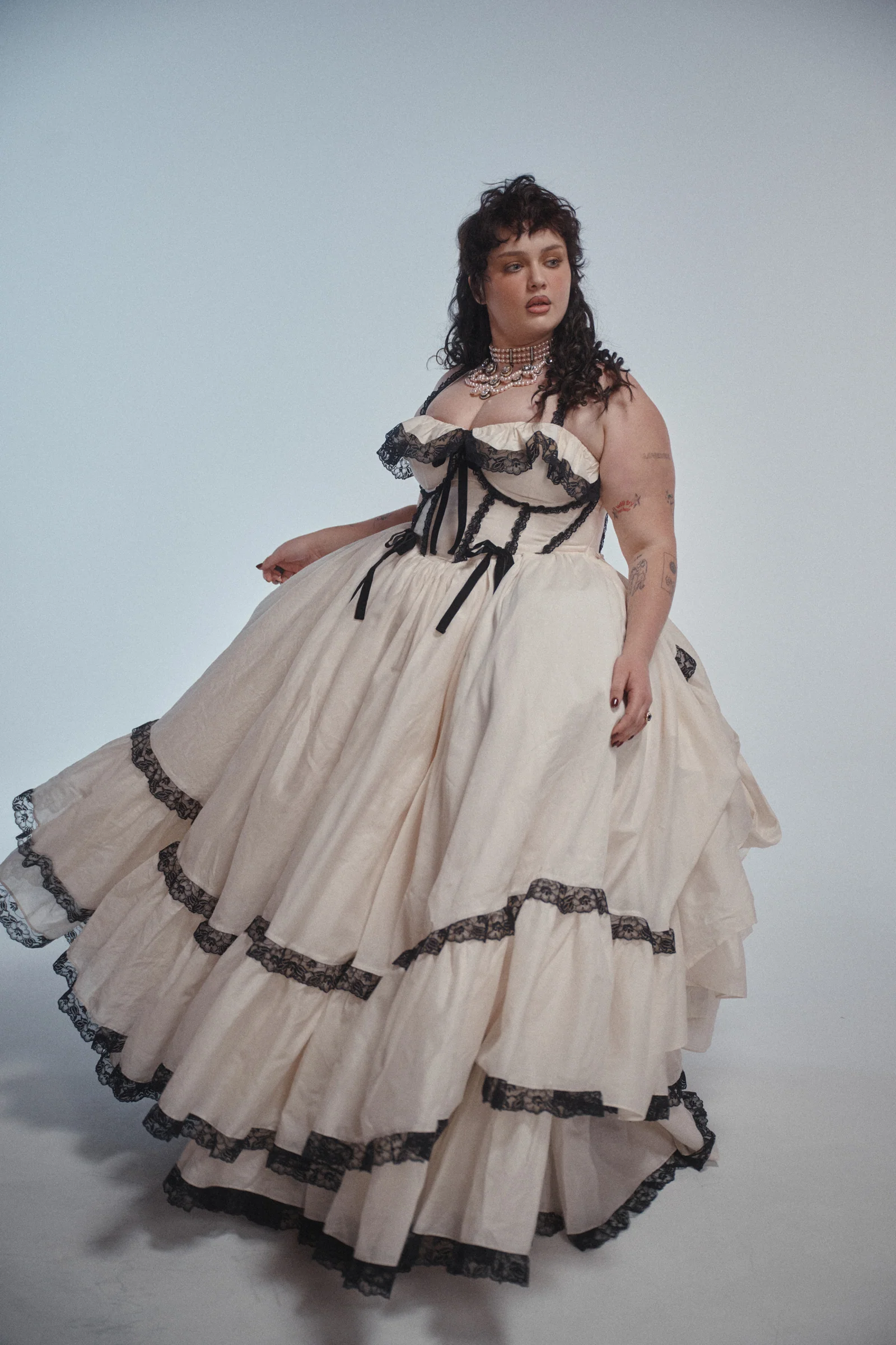 The Cabaret For Lovers Gown - Image 11