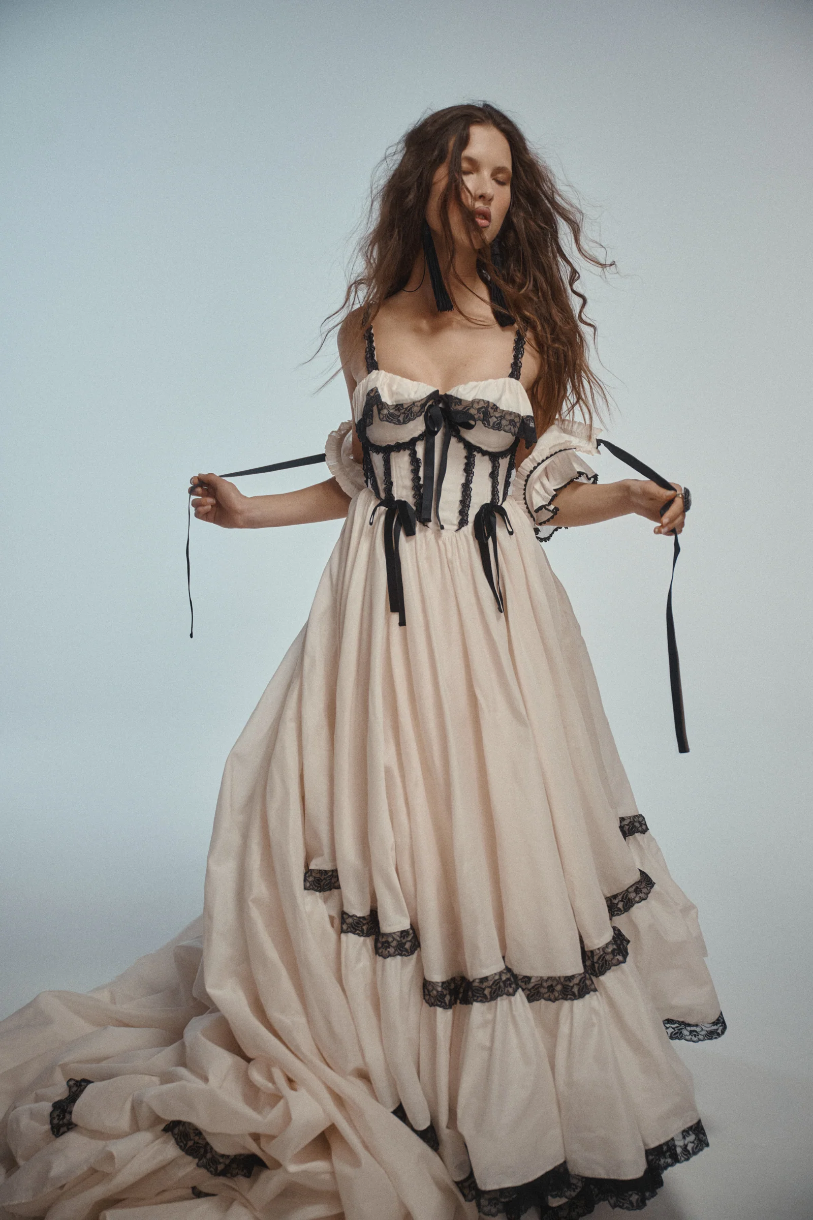 The Cabaret For Lovers Gown - Image 14