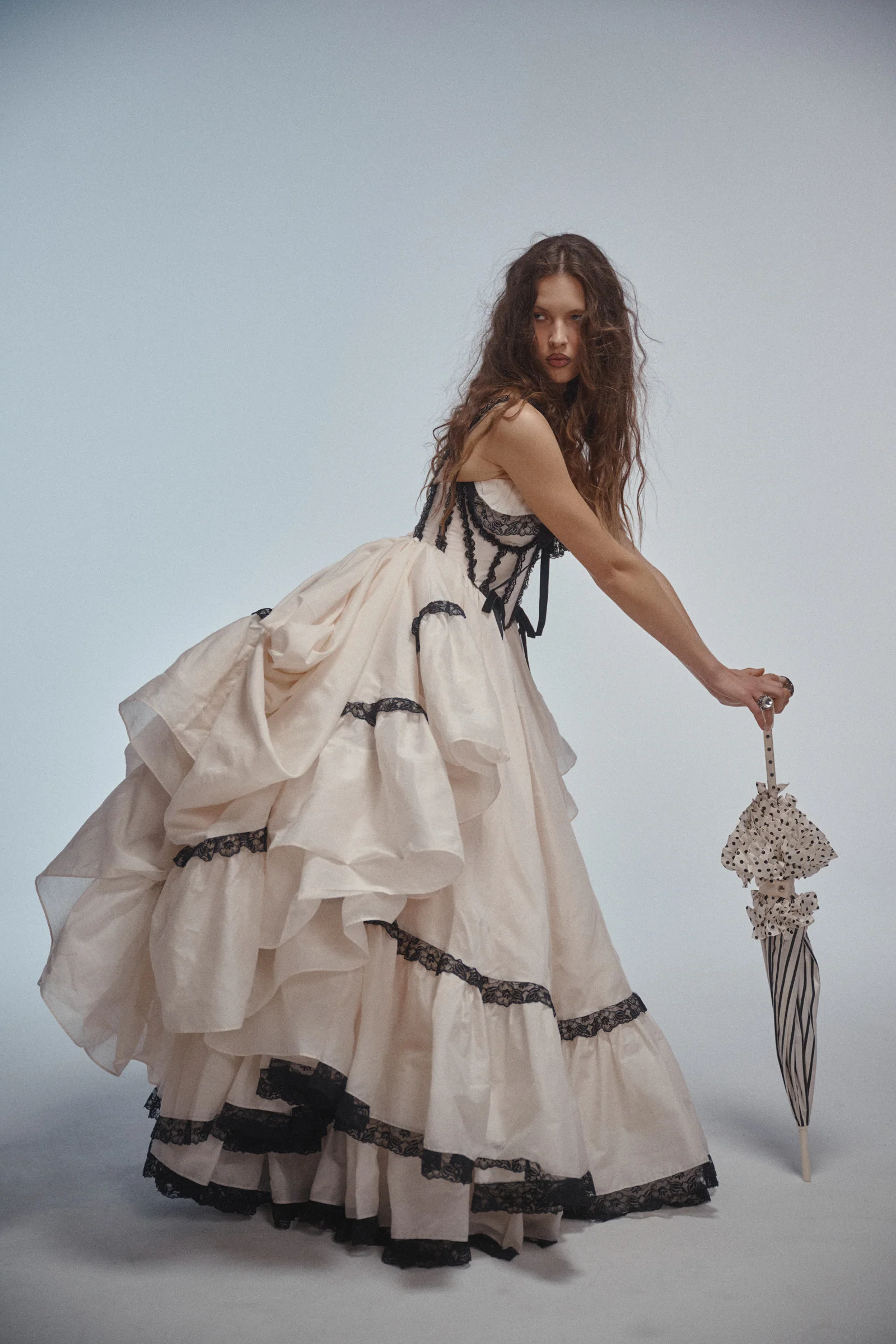 The Cabaret For Lovers Gown - Image 5