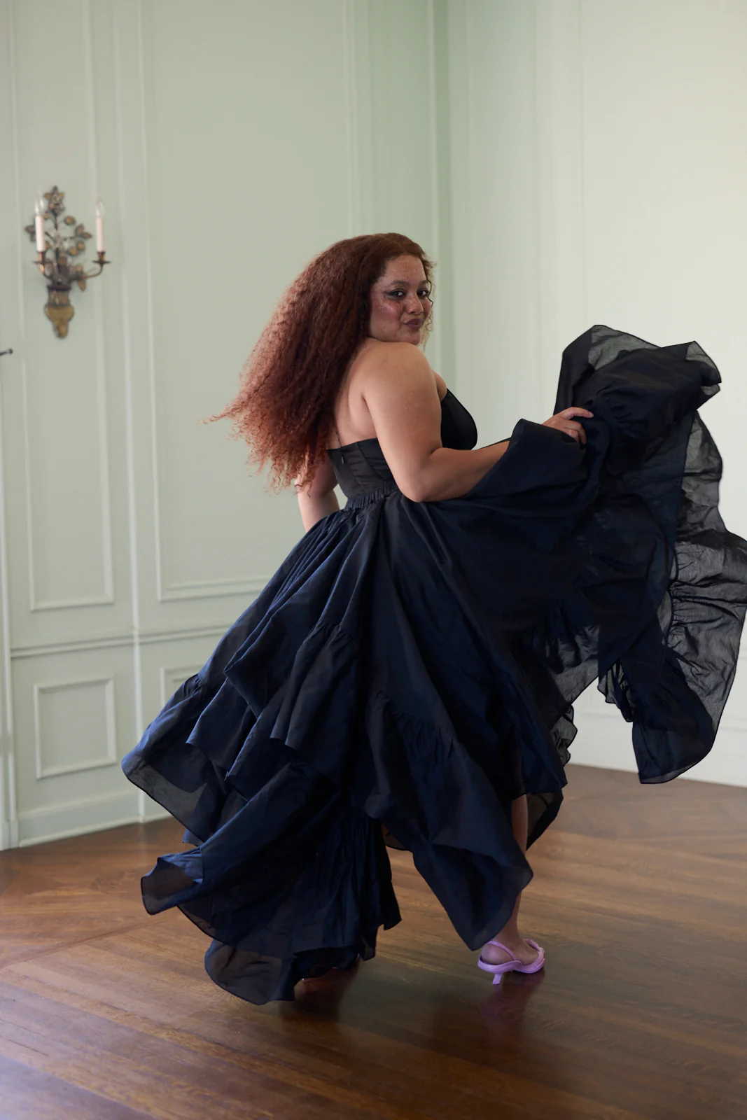 The Raven Duchess Tournure - Image 10