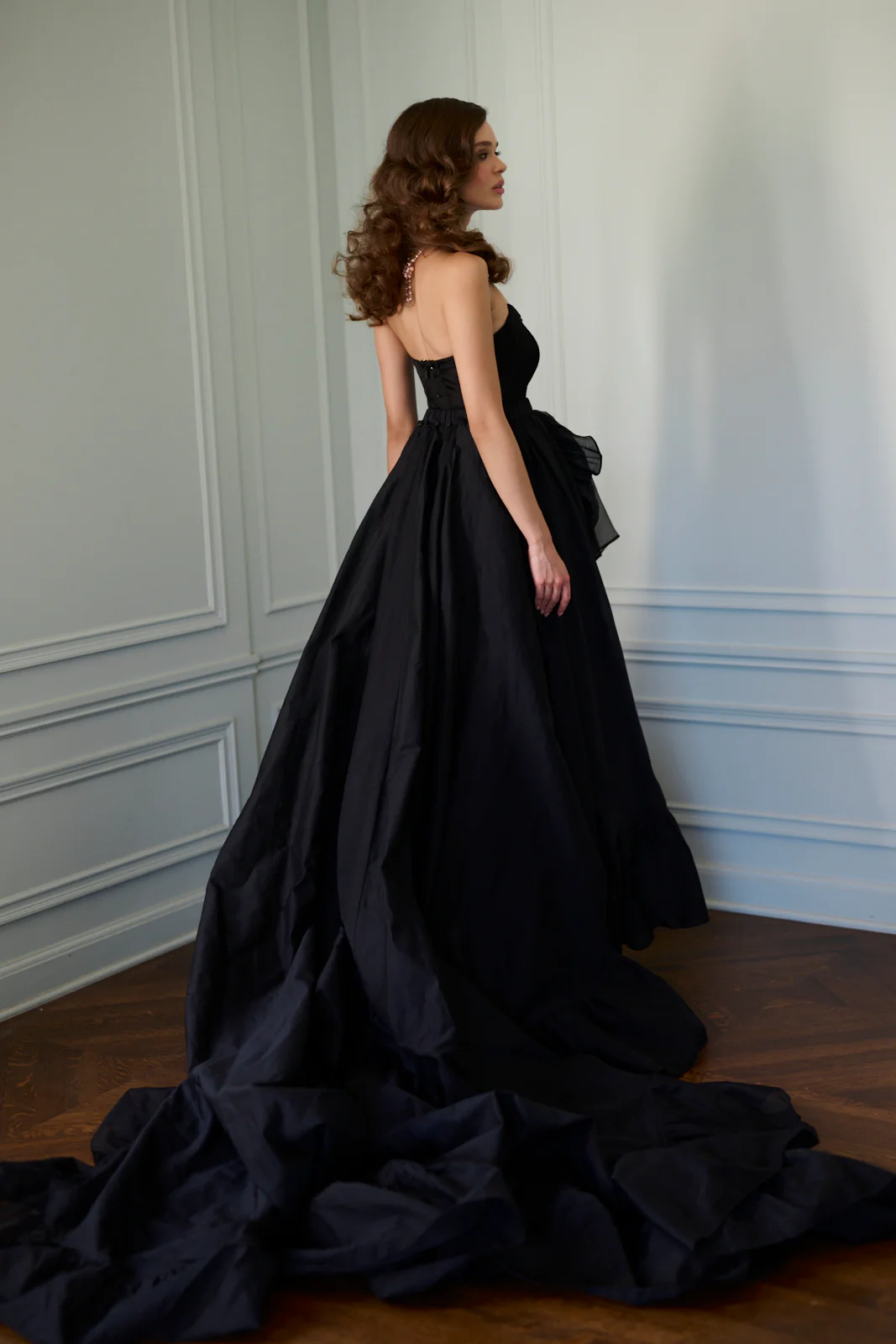 The Raven Duchess Tournure - Image 13