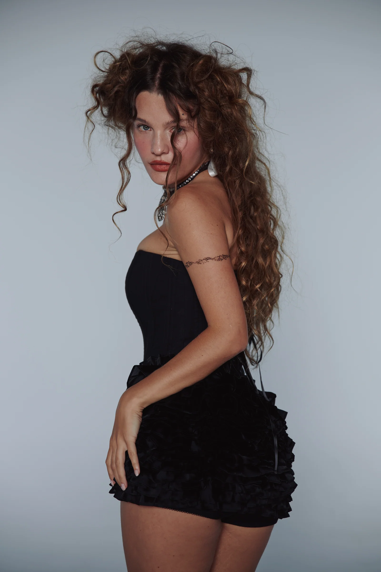 The Caviar Versailles Corset - Image 14