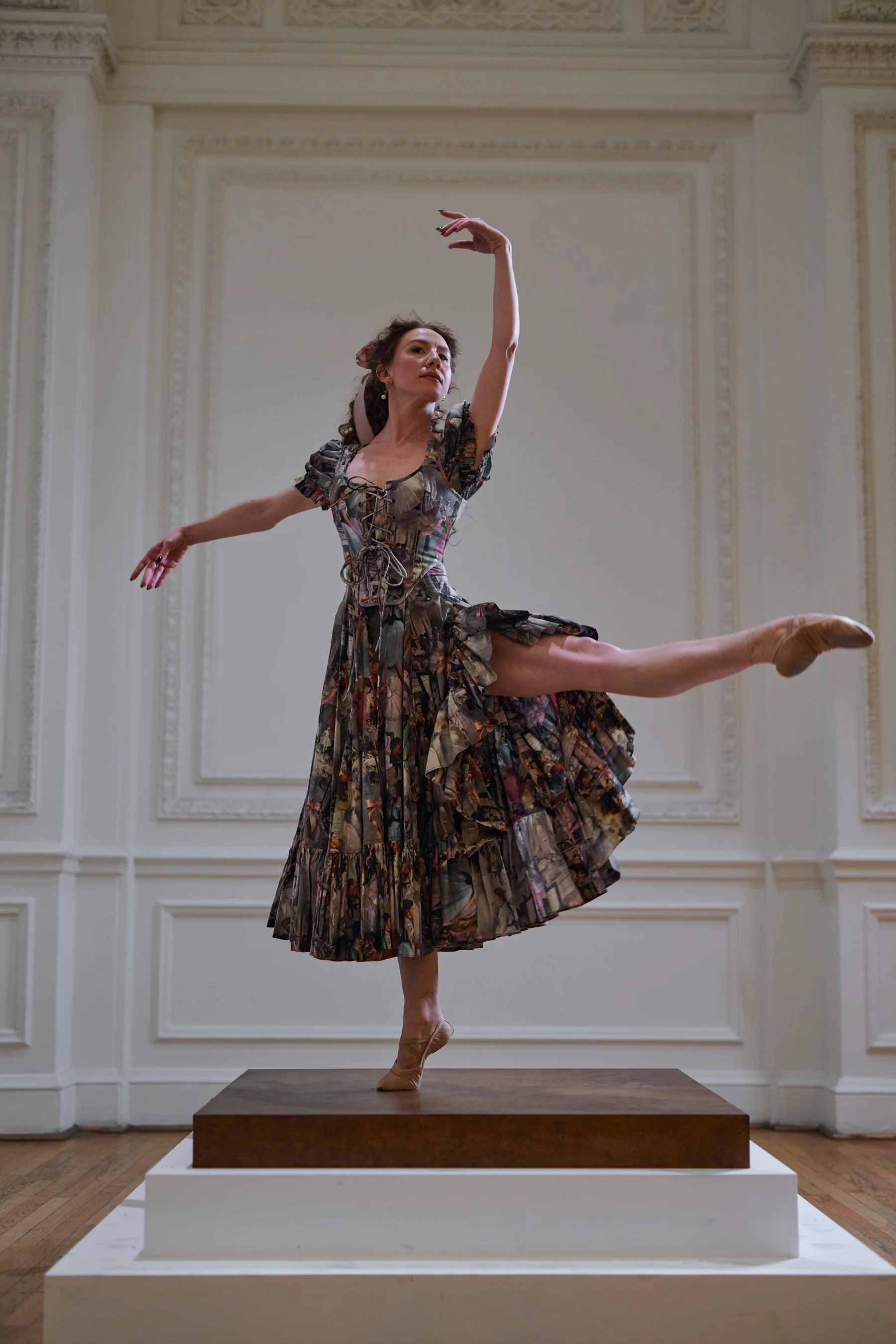 The Class Duchess Corset - Image 4