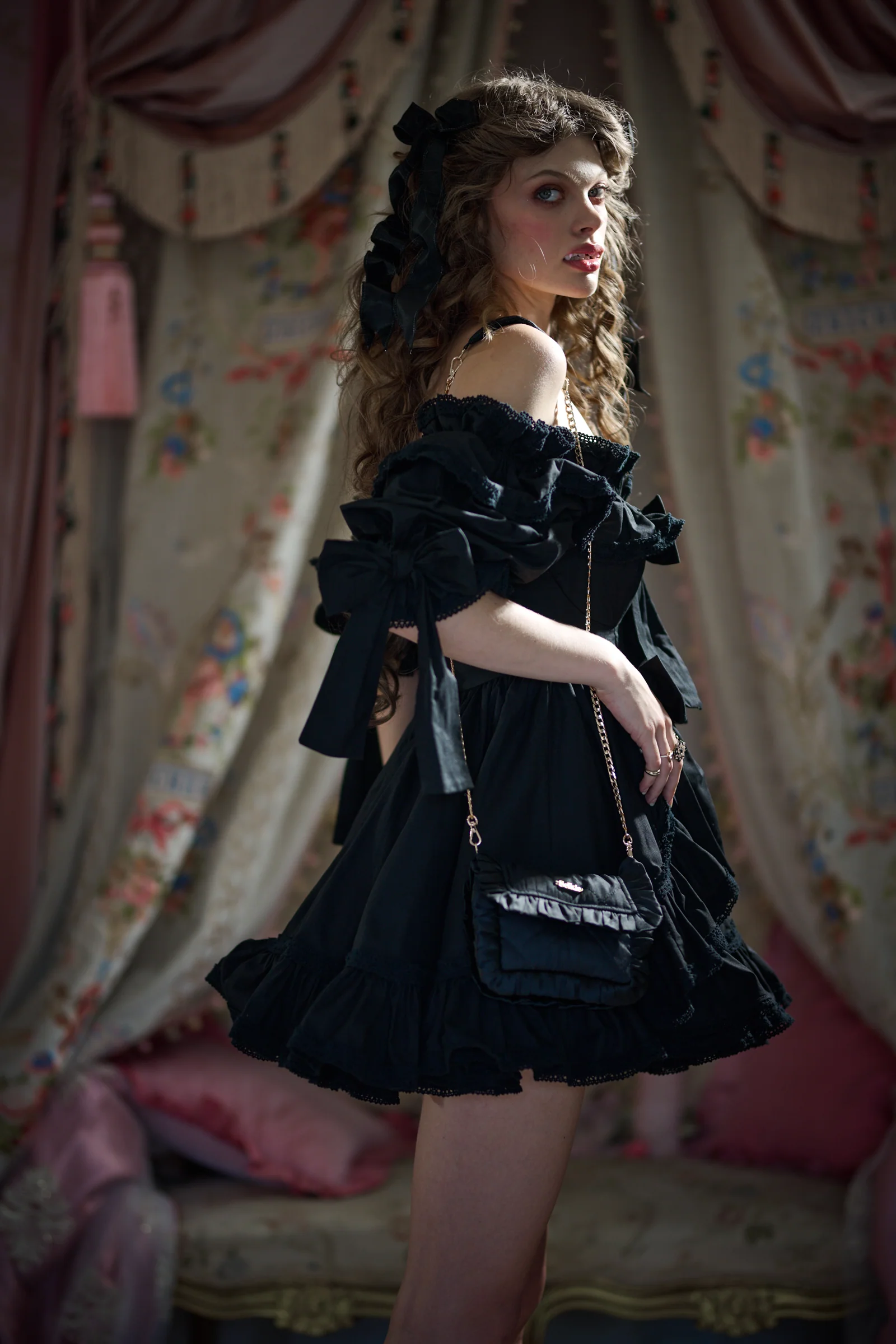 The Eclipse Micro Wallet Bag - Image 12