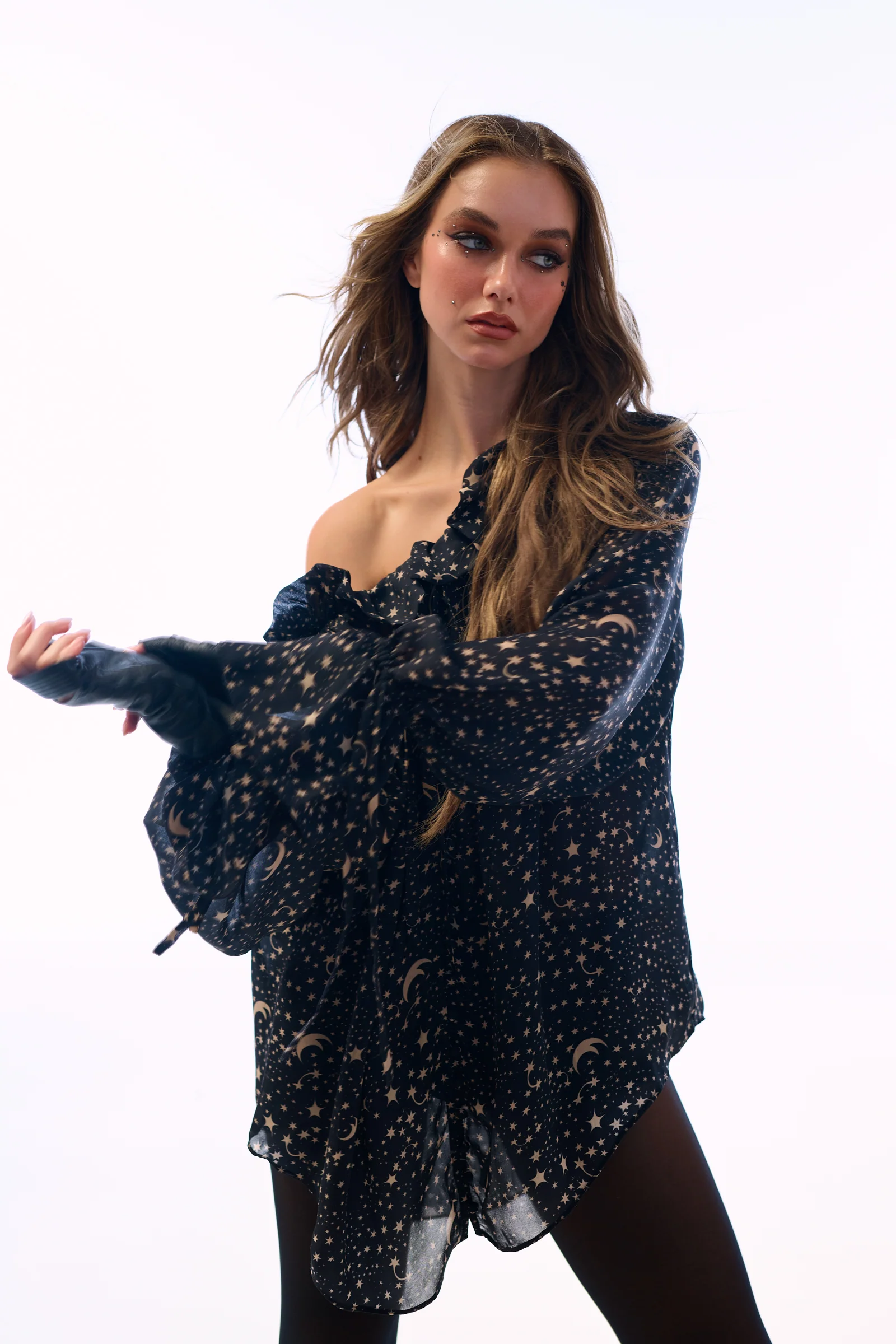 The Galileo Shakespeare Blouse - Image 3