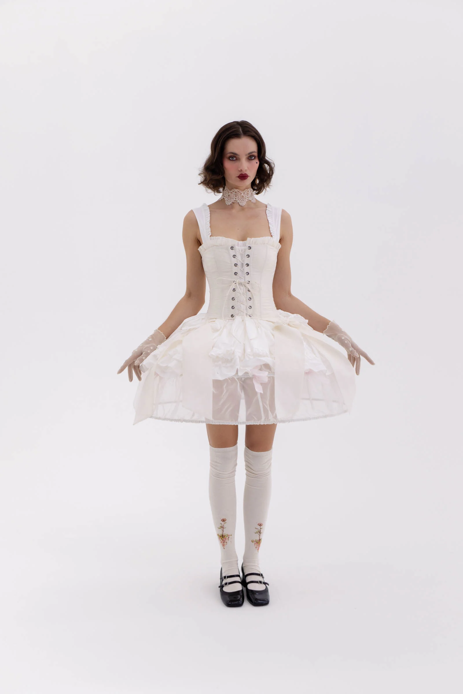 The Ivory A La Mode Corset - Image 12