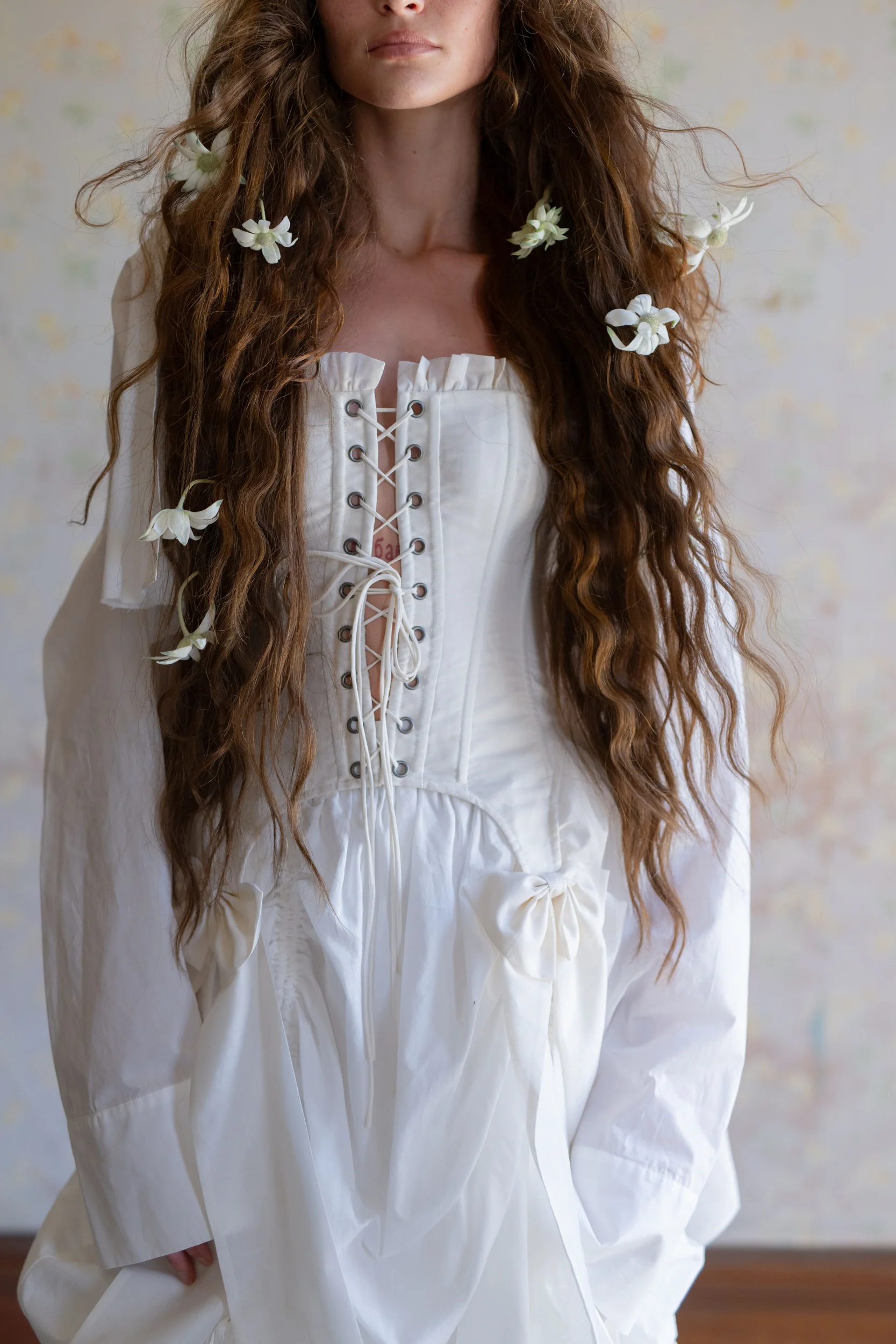 The Ivory A La Mode Corset - Image 14