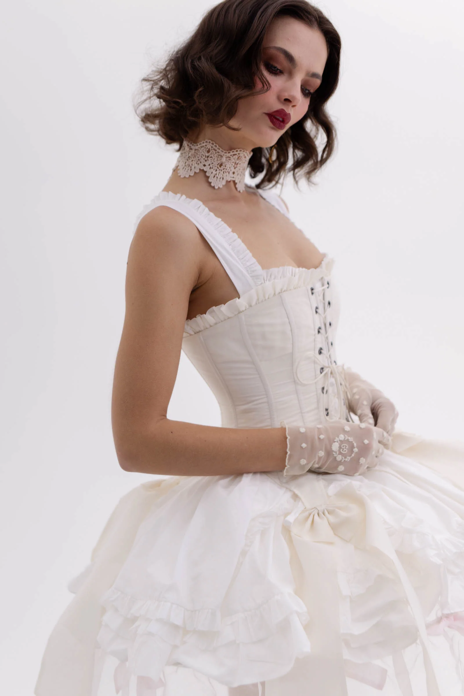 The Ivory A La Mode Corset - Image 7