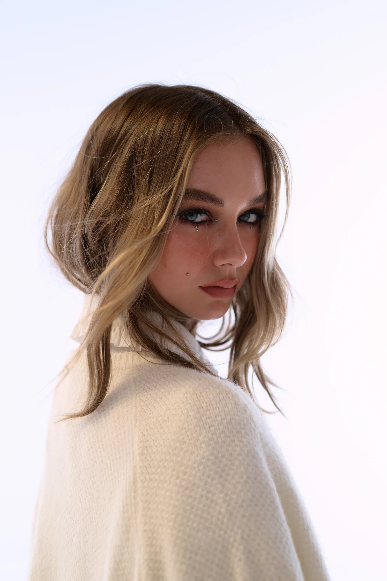 The Ivory Ballet Fuzz Sweater - Image 12