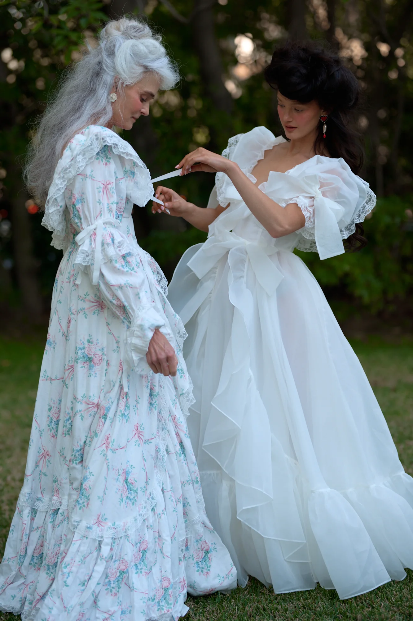 The Ivory Carriage Gown - Image 8