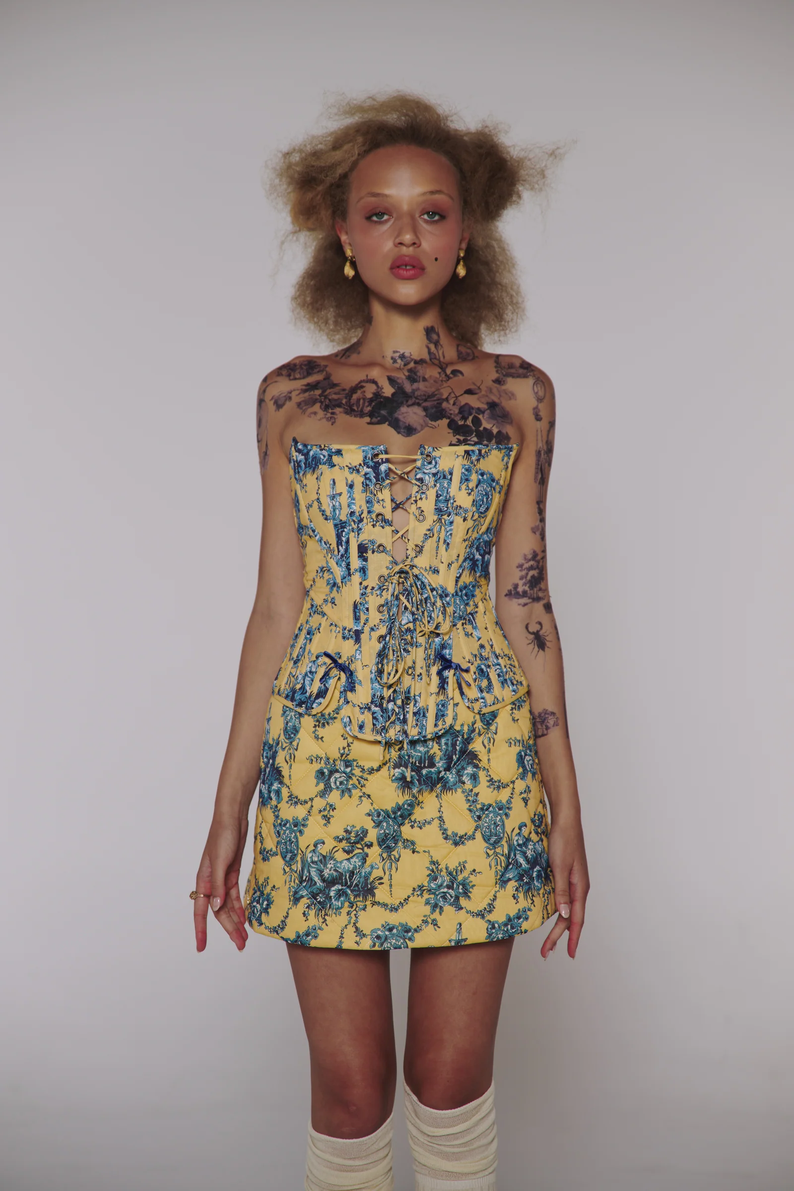 The Lumière Chamber Corset - Image 7