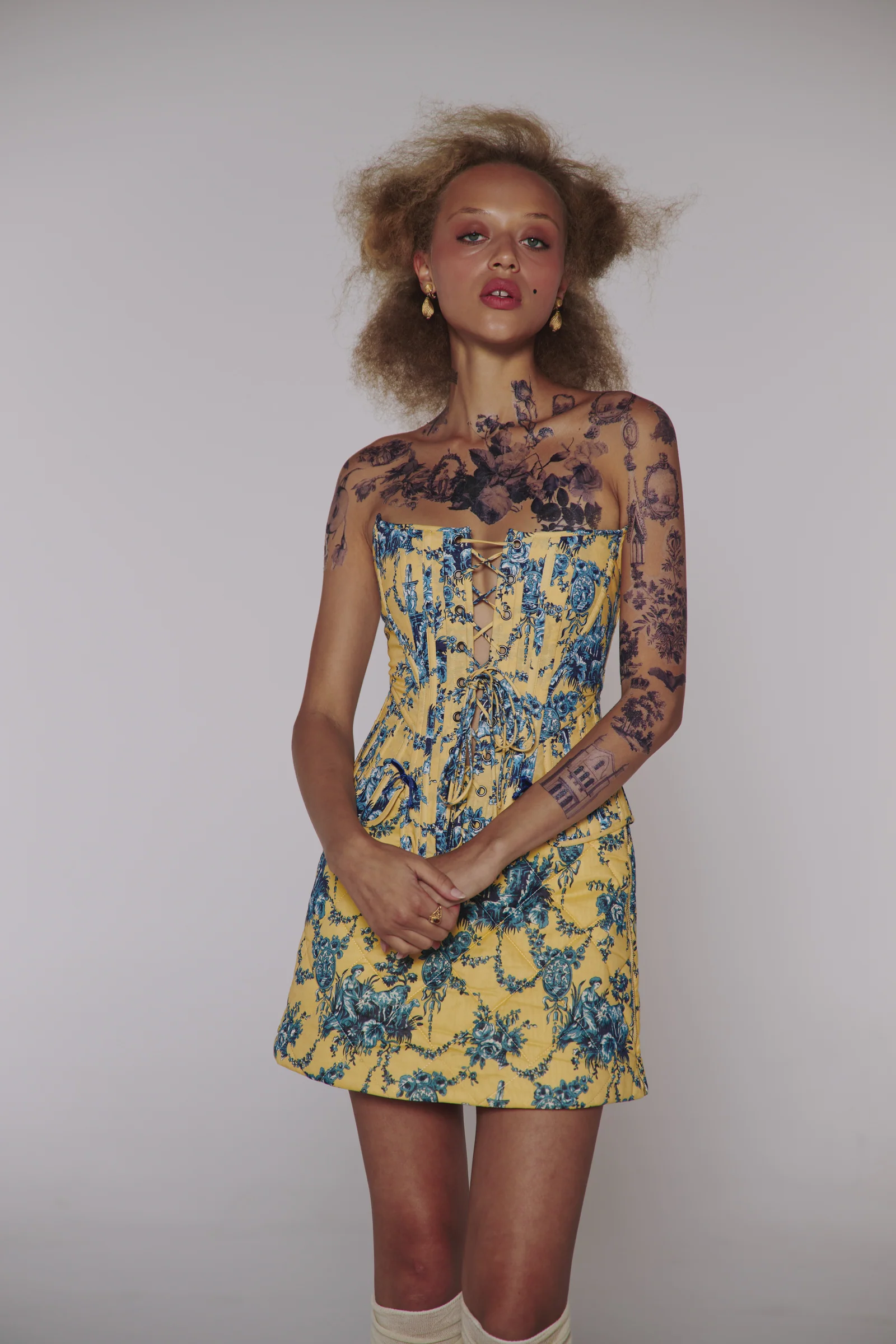 The Lumière Chamber Corset - Image 8