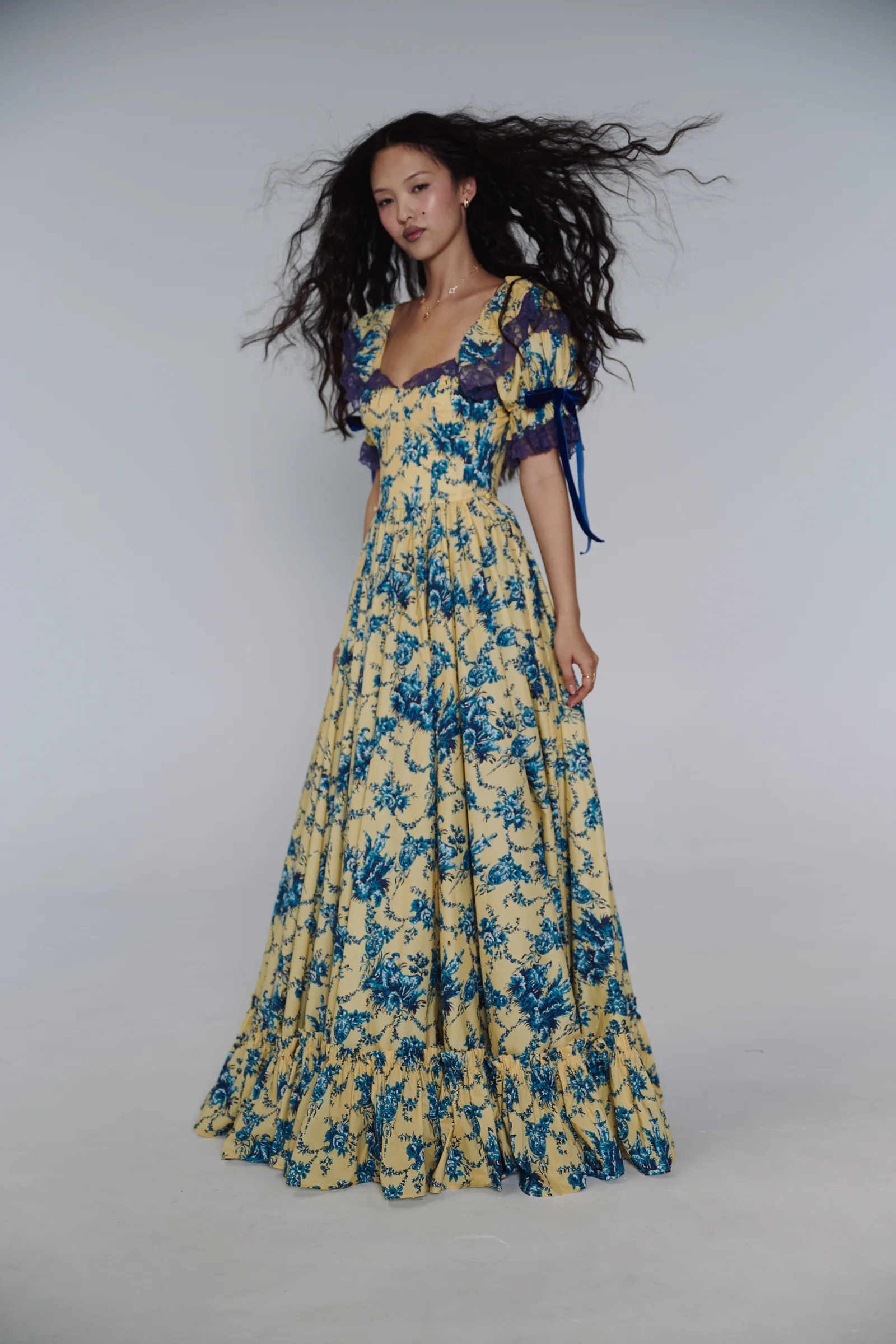 The Lumière Baroness Gown - Image 8