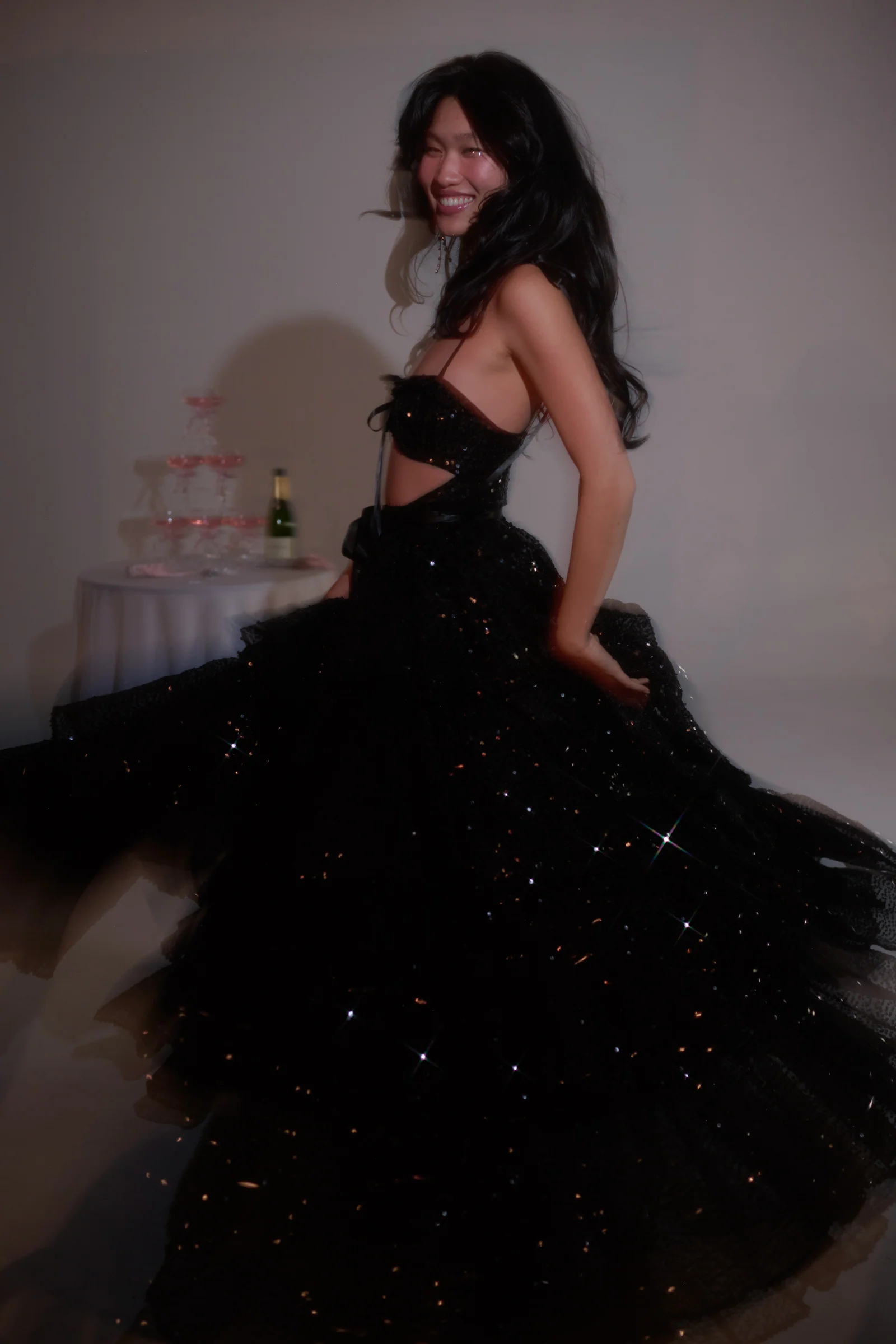 The Onyx Champagne Set - Image 12